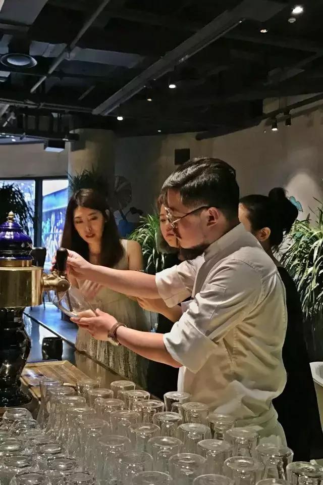 在长春花38元去米其林标准的餐厅吃饭是什么感觉？