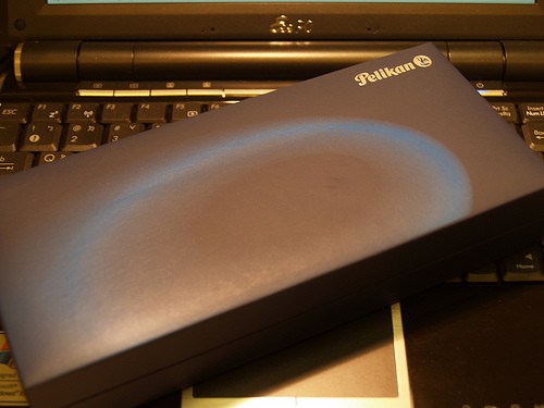 pelikan钢笔评测,小白点直液式钢笔测评