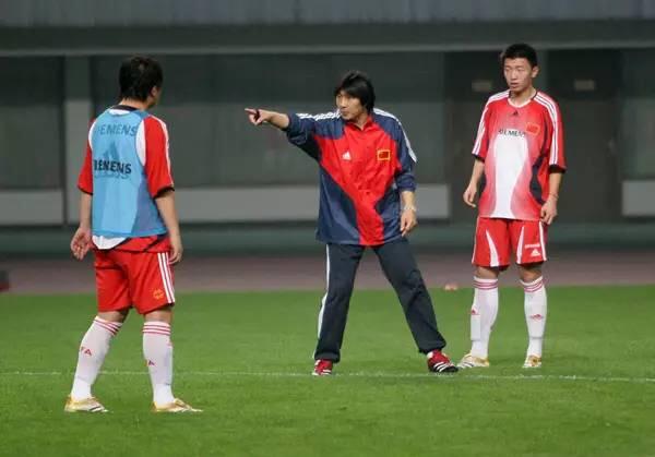 贾秀全正式挂帅U19国青队年轻人快来跟着贾指导好好学习