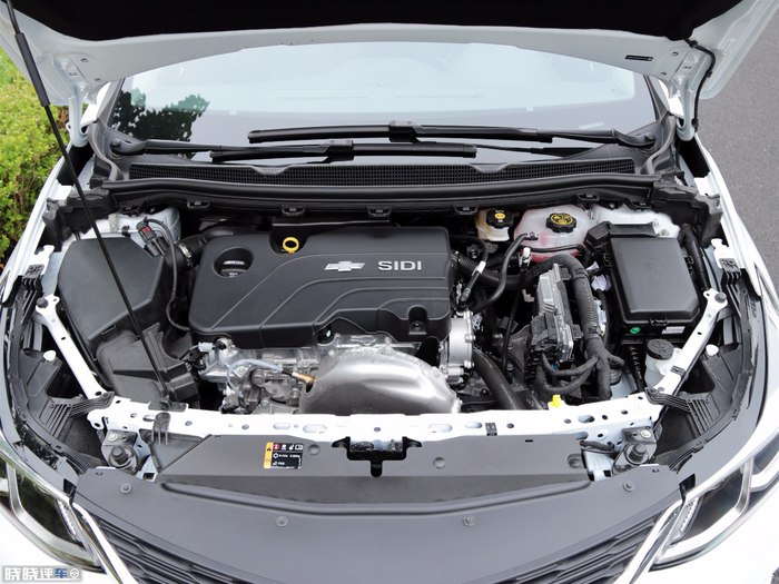 10万还要求啥雪佛兰科鲁兹驾驶感受硬过气配置可以改装换代