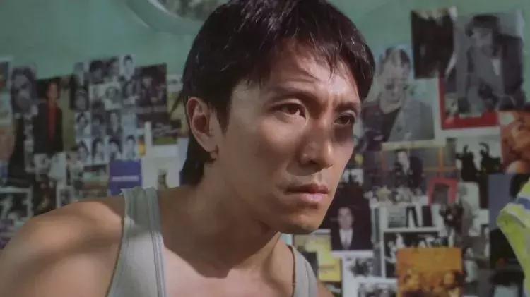 周星驰喜剧之王踩脚演技视频,周星驰的演技巅峰