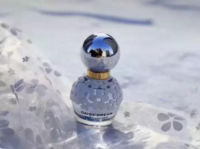 那尼？你最爱的香水，男人居然觉得是风油精？！