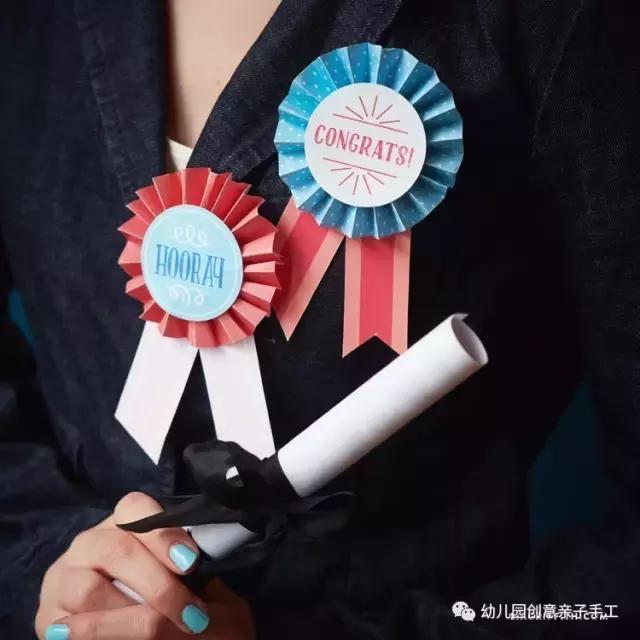 玫瑰花折纸幼儿园简单教程,玫瑰花折纸幼儿园超简单