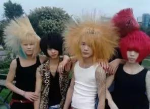 大表姐刘雯同款优衣库 (刘雯穿搭2018优衣库)