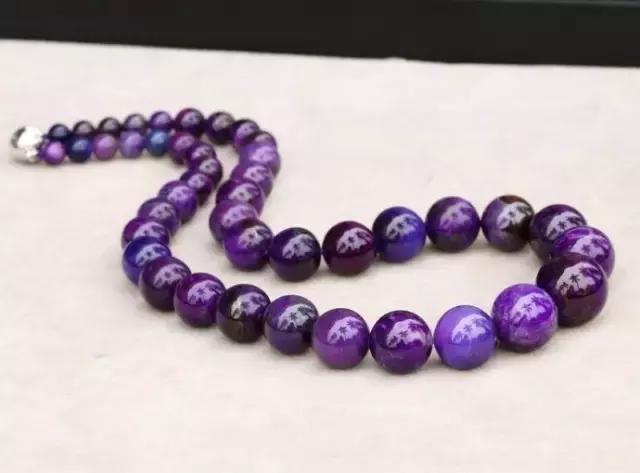 各种宝石象征的寓意及其作用大全,世界最全宝石功效及寓意