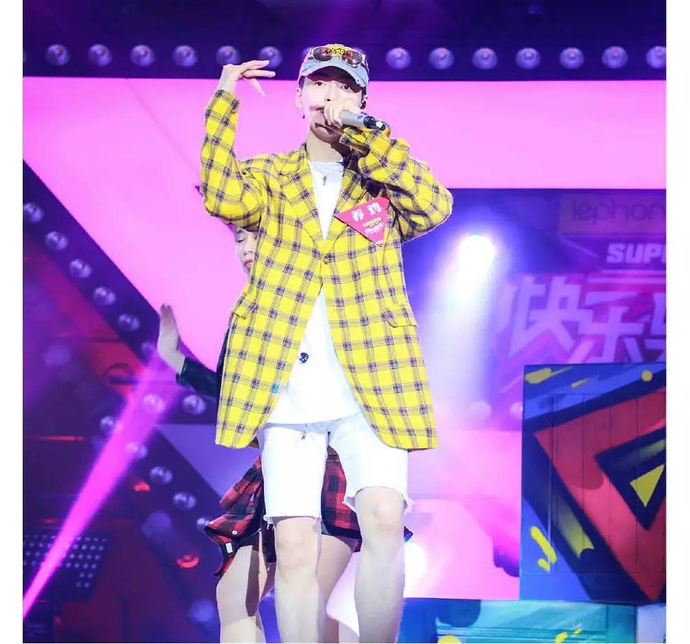 youngg养鸡参加过什么节目,youngg养鸡现场