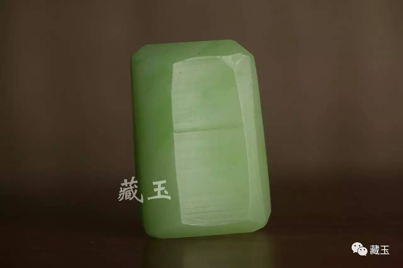 如何判断假翠青和田玉,精品翠青玉石造假