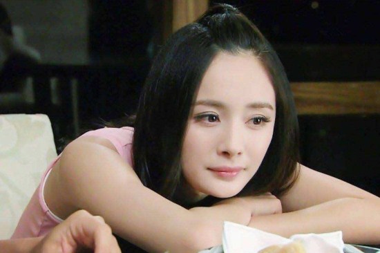 杨幂自曝娱乐圈“*规则潜**”：好的电视剧肯定有关系户