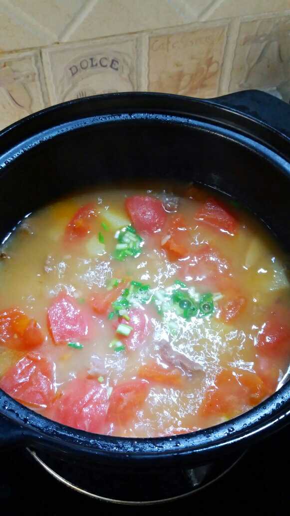 高压锅炖牛肉土豆胡萝卜西红柿,正宗西红柿土豆炖牛肉第一名