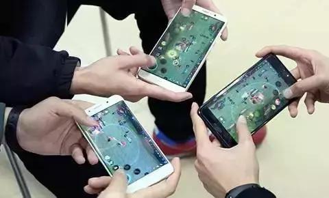 女子王者光荣被骗,以购买玩具为名诈骗女子20余万