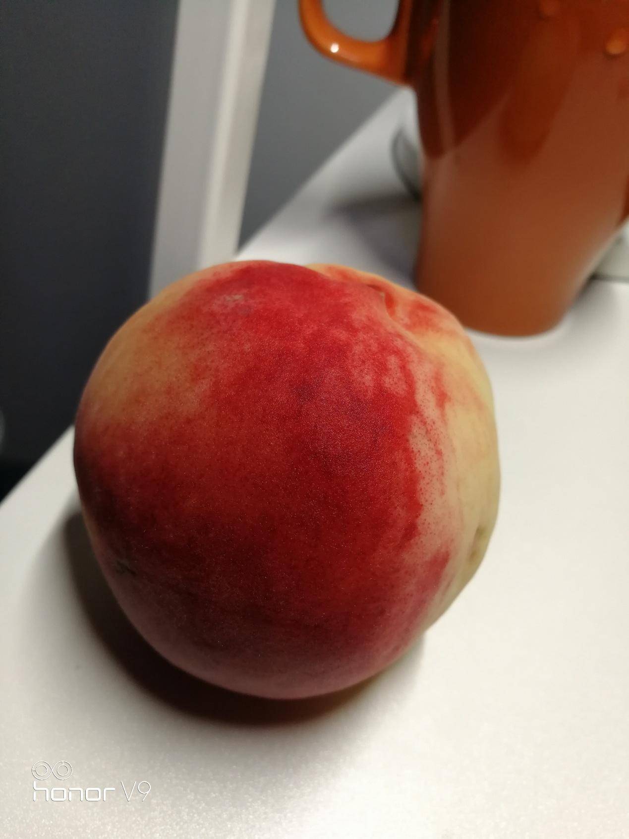 光荣v9和光荣9的性能有什么区别,光荣9和光荣v9哪个好值得买