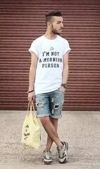 男生短裤如何穿出高级感,男生如何穿短裤显高