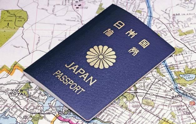 战狼2的护照与真实护照的区别,战狼的护照和现实护照不一样