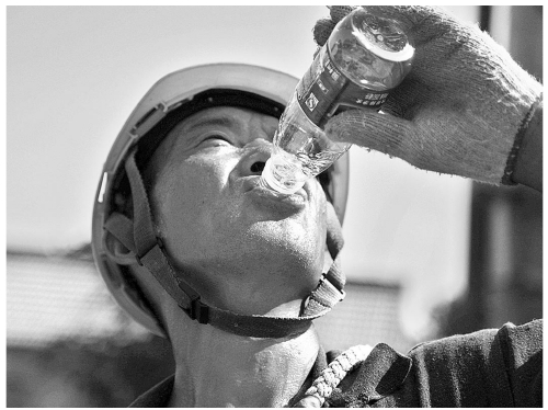 高温作业有哪些法律规定,享用高温补贴的室外作业