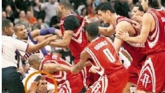 nba球员打架谁最厉害,一个nba球员打架厉害吗