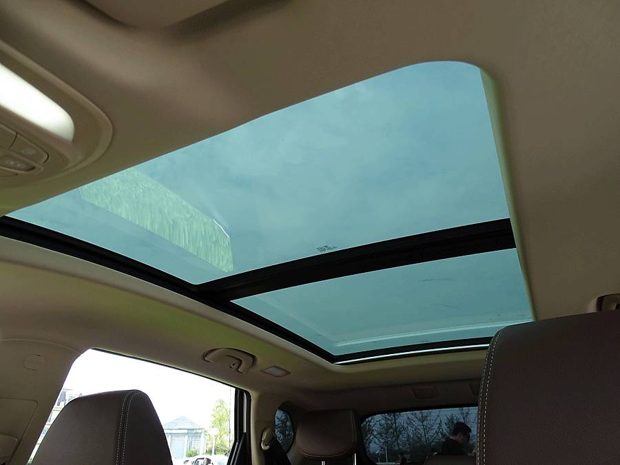 宝骏560半自动挡值得入手吗,2019款全新宝骏560自动挡顶配