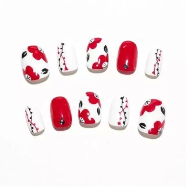 美甲推荐款式仙女,美甲推荐小花