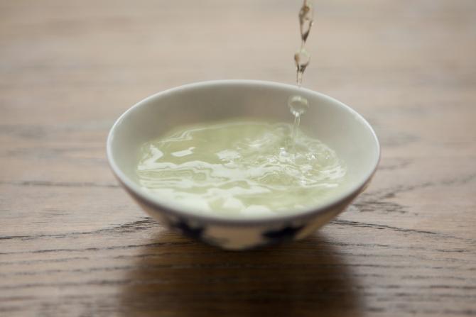 制茶工艺晒青,制茶工艺之摊青与萎凋的区别