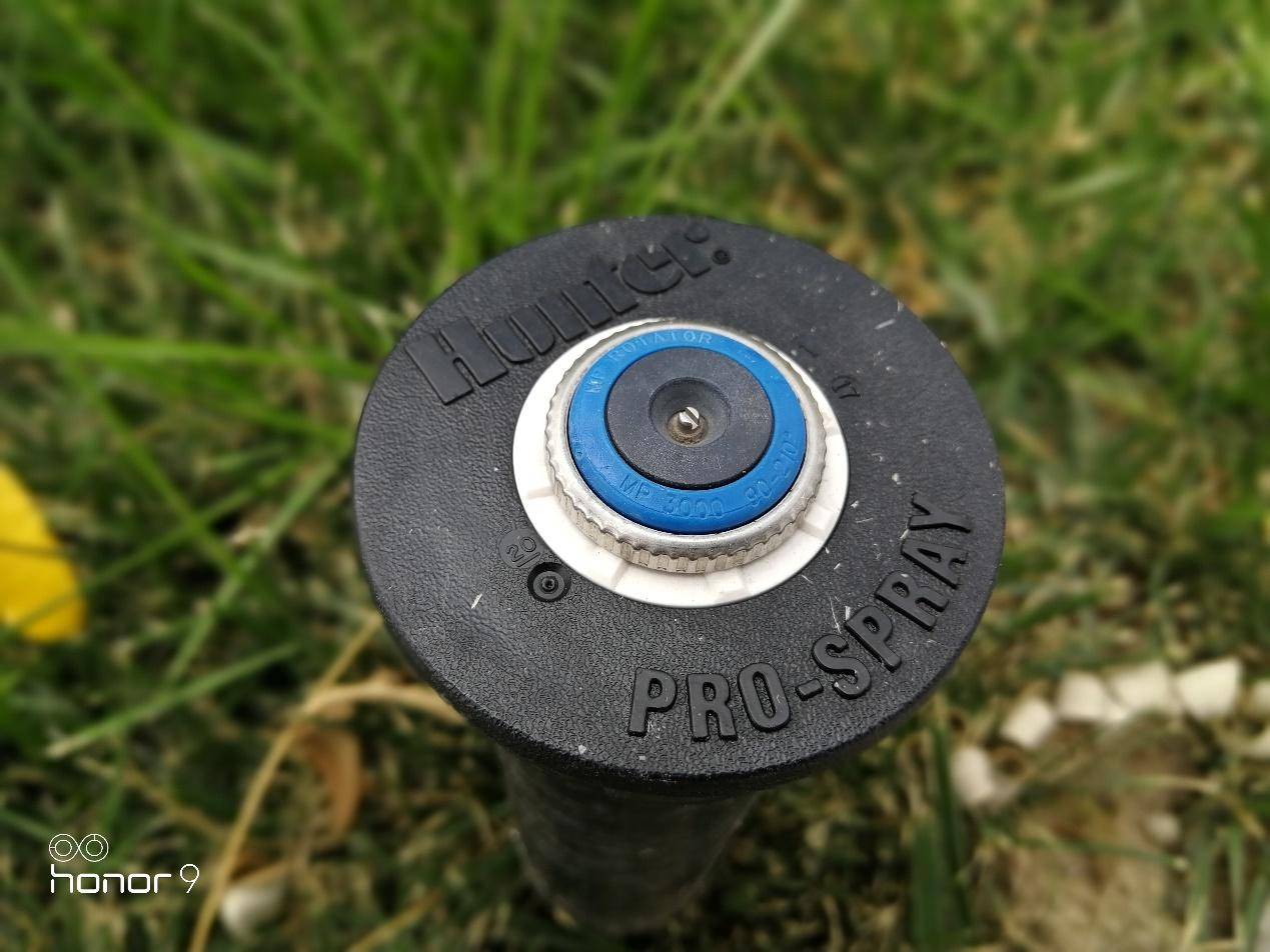 光荣v9和光荣9的性能有什么区别,光荣9和光荣v9哪个好值得买