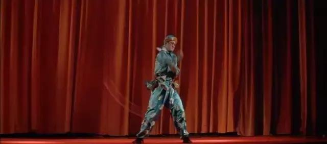 狼牙吴京自导自演的第一部动作片,谁给推荐几部吴京演过的动作片