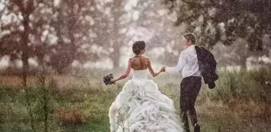 干货分享最心机的婚纱照pose,秀禾服婚纱照教你摆pose