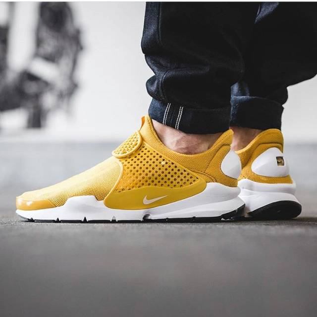 sneaker鞋知识,sneaker应该穿什么鞋