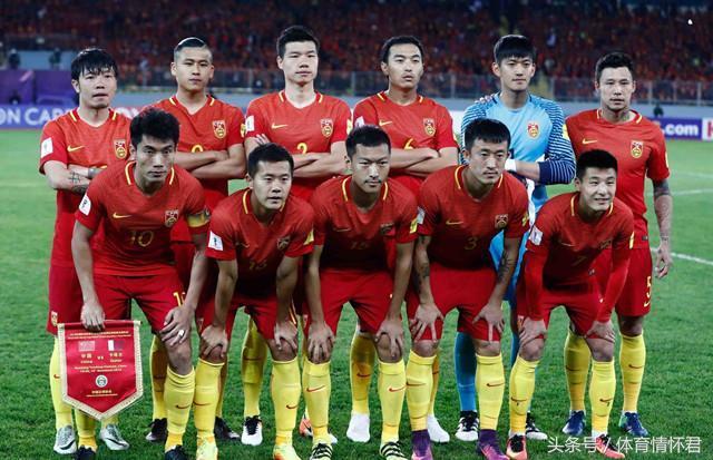 讽刺！中国女足国外比赛进61球夺冠，18岁足球女神却无奈退役