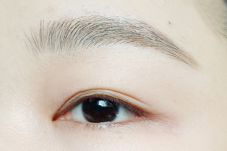 完美日记狐狸盘眼妆晚宴教程,大地色眼妆晚宴妆教程