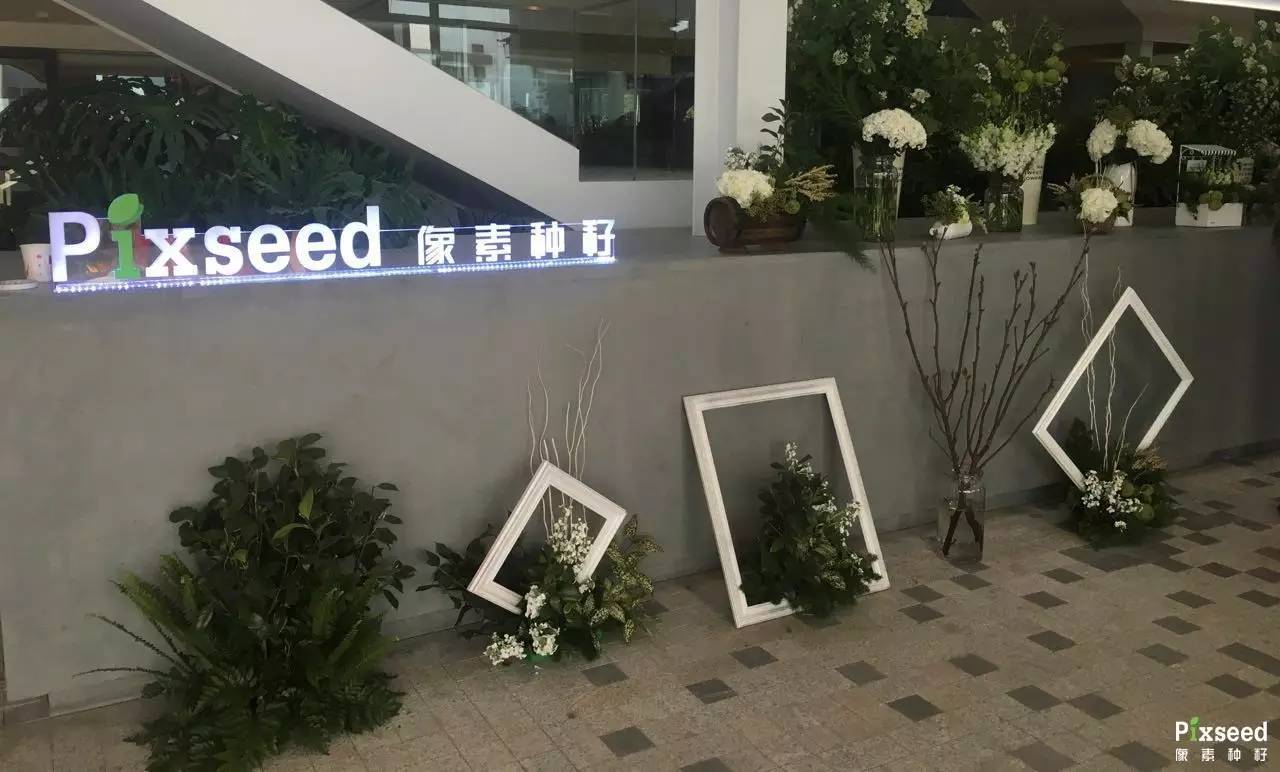 游戏or网购谁更烧钱？网购女透支10万，男友欲自杀！