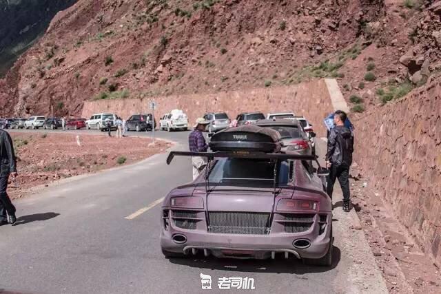 开辆超跑去*藏西**！最后看看几百万的奥迪R8破成啥样了？