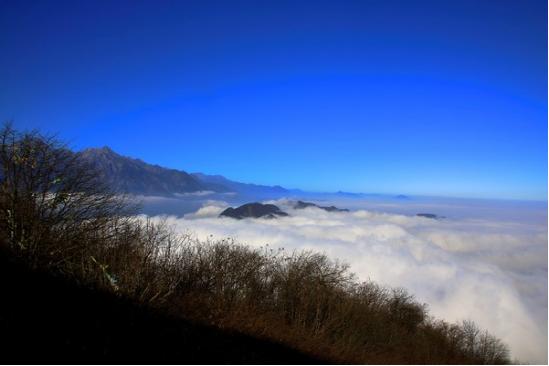 成都周边爬山最佳徒步攻略自由行,成都周边小众徒步冬季景点