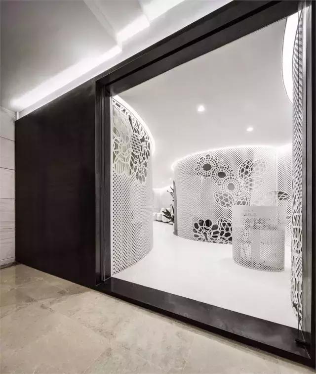 裸粉色高级感美甲磨砂,蕾丝美甲粉色