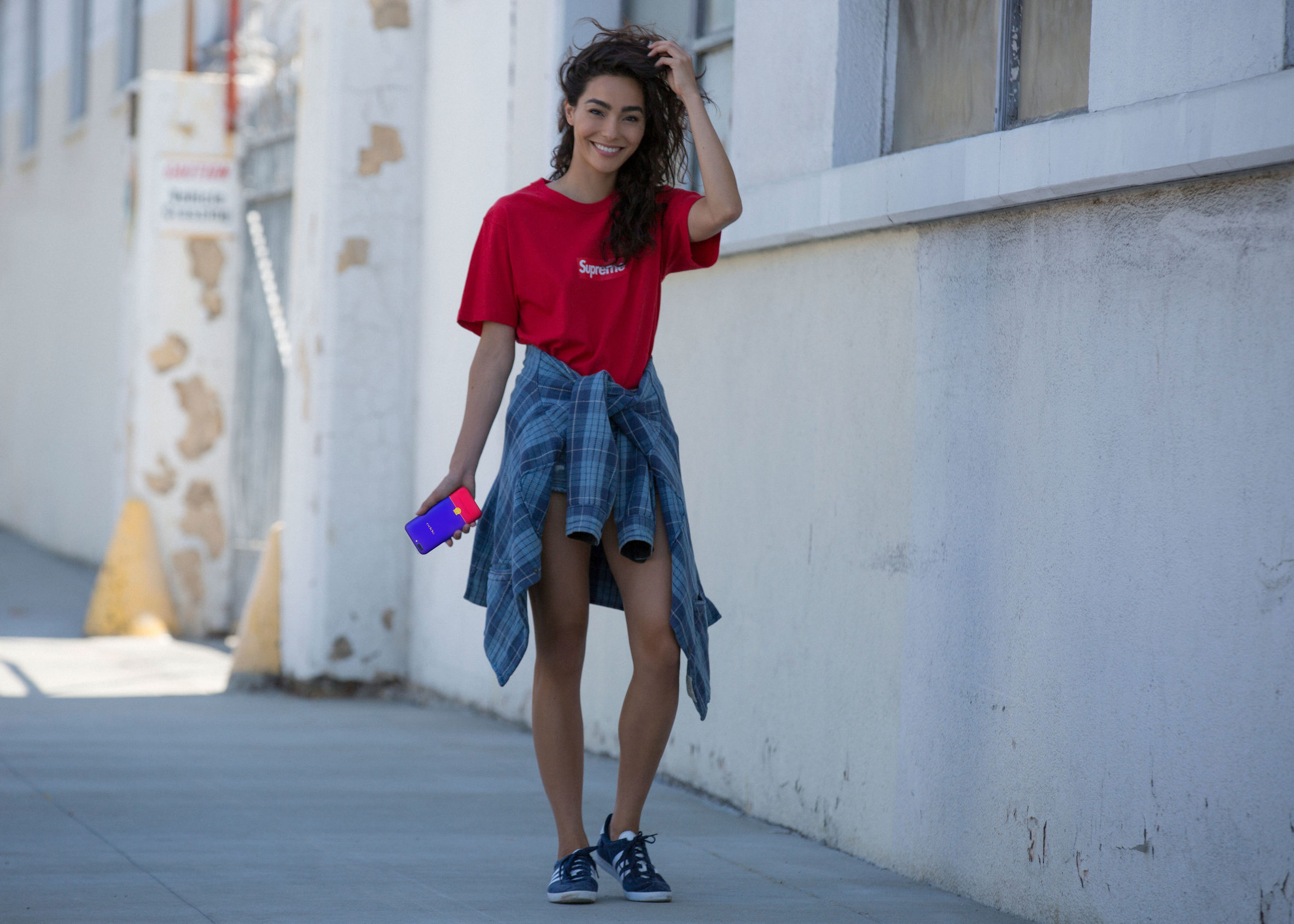 oppor11巴萨配色,红蓝相间巴萨