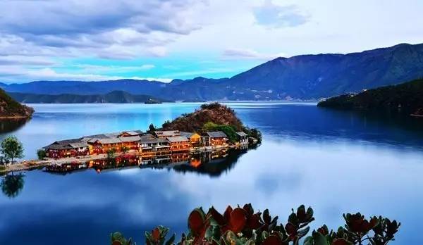 一年两次旅游你会去哪里,如果你去旅游你打算去哪里带什么