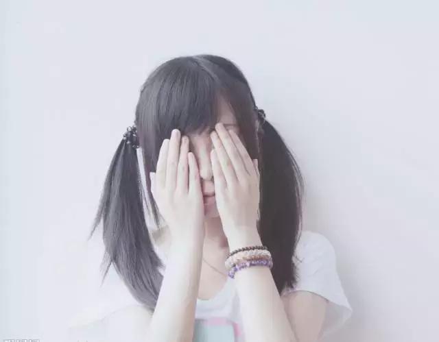 贾玲同款头发教程,贾玲发型辫子怎么扎好看