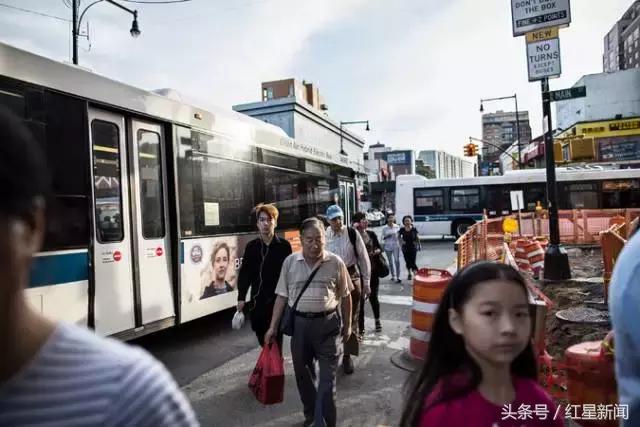 19岁移民二代在美国寻找归属感，加入兄弟会时被霸凌致死