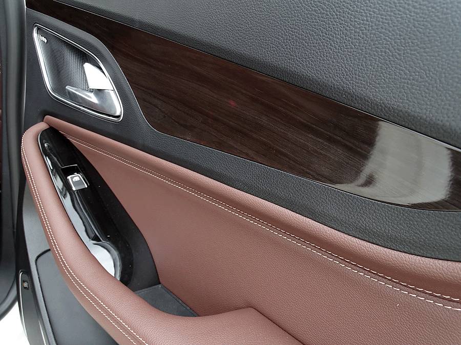 宝骏560半自动挡值得入手吗,2019款全新宝骏560自动挡顶配