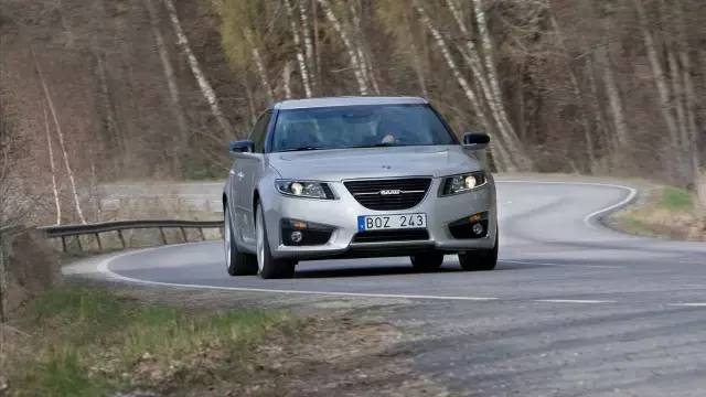 为什么吉利车标很像宾利,吉利666车标