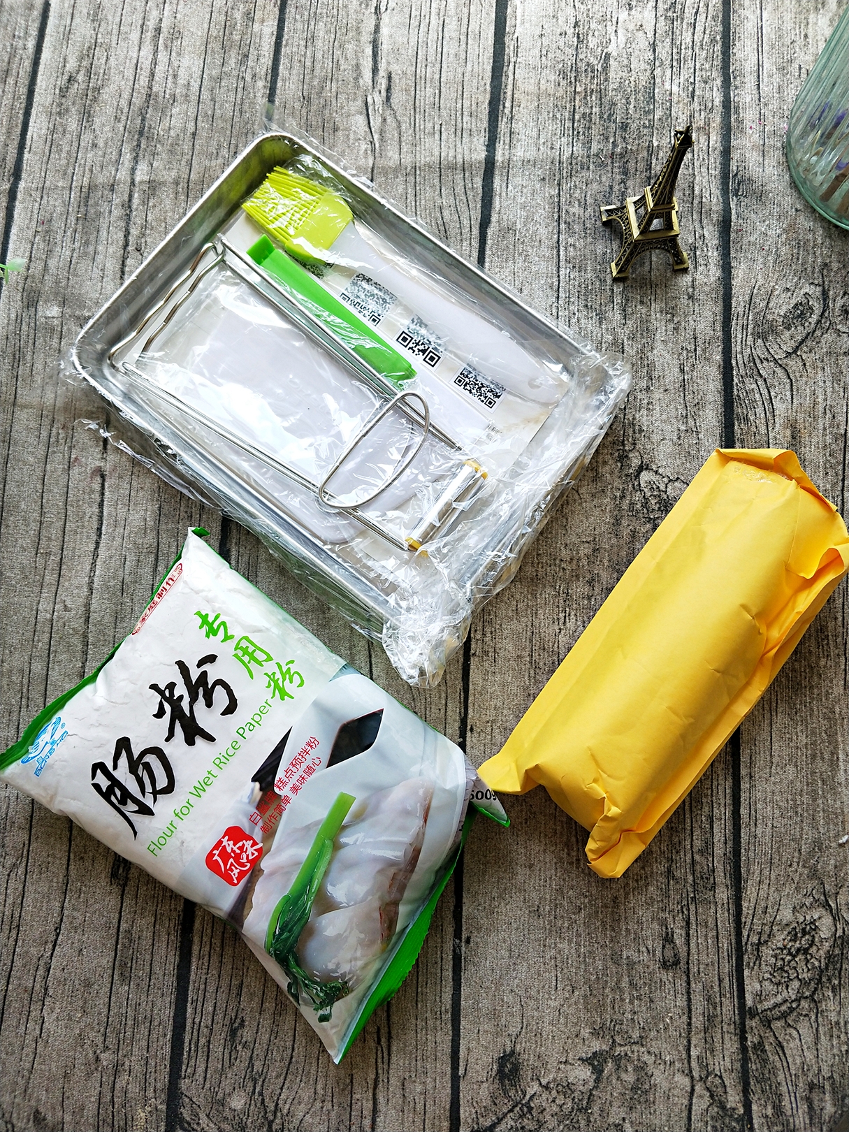 广州蛋肠粉早餐做法,美食广州肠粉制作教程