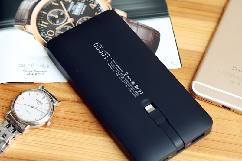 无线移动电源如何给苹果手机充电,苹果用充电宝充电不用官方数据线