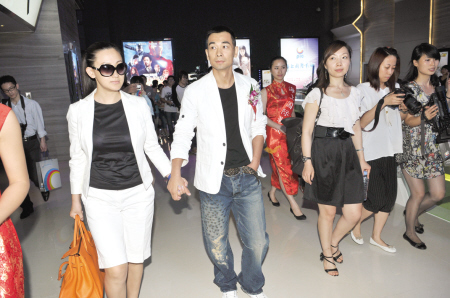 赵文卓娶了梅艳芳会怎样,梅艳芳讲述赵文卓是最想嫁的人