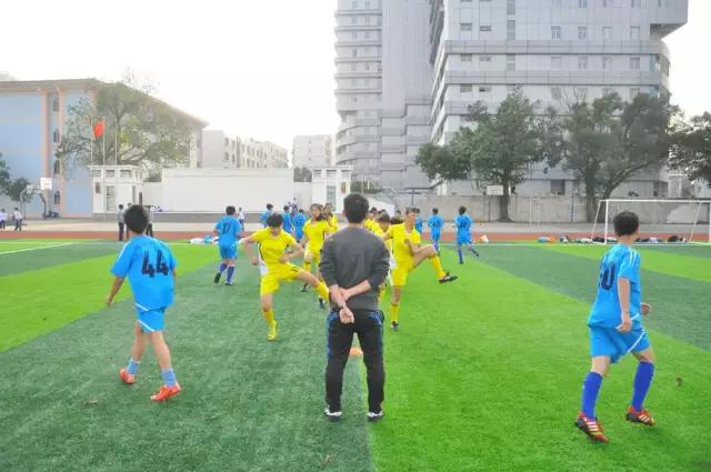 快乐足球踢出梦想,快乐足球放飞自我