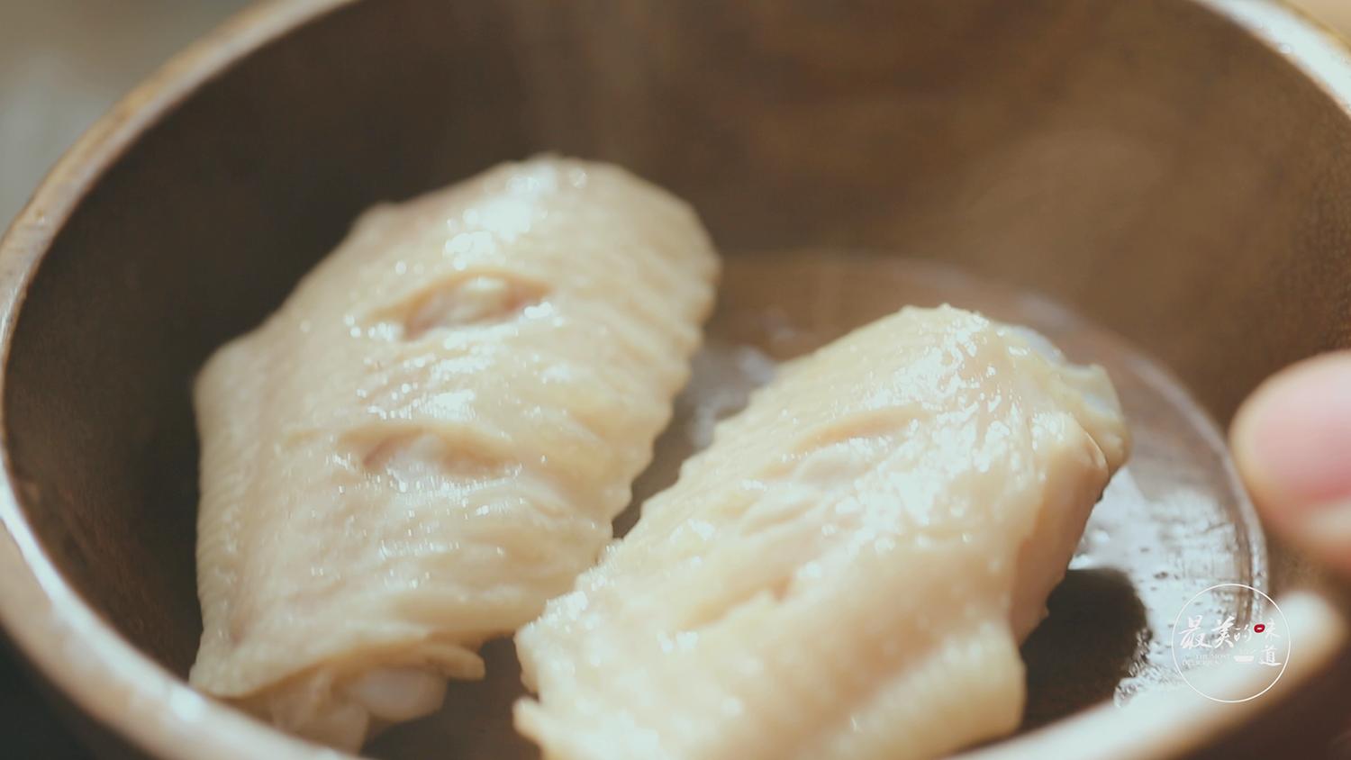 黄金虾仁炒饭视频,黄金虾仁炒饭