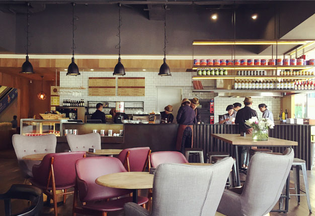 每个饥寒交迫的晚上，一块披萨就能让我荡漾