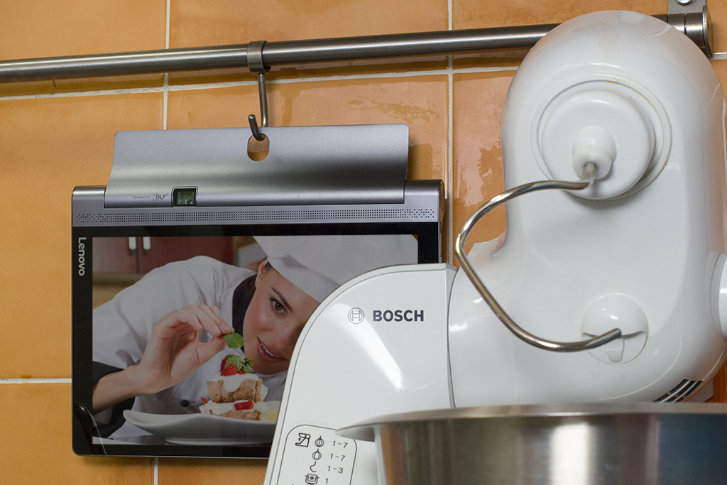 联想投影平板yogatab3pro,联想yogatab3投影评测