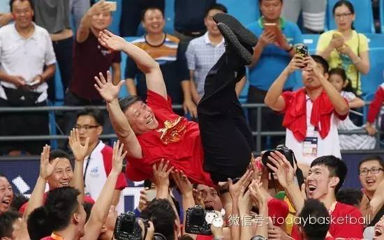 宫鲁鸣有什么功劳,宫鲁鸣为什么不执教