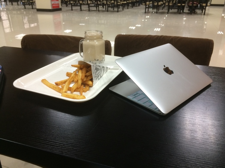 macbookpro选择理由,告诉自己不买macbookpro的理由