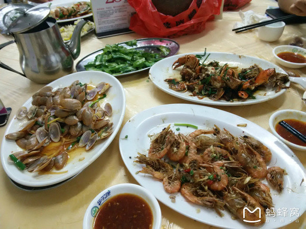 冬季的海南浪漫的三亚之美,冬季畅游三亚感受海南的椰风海韵