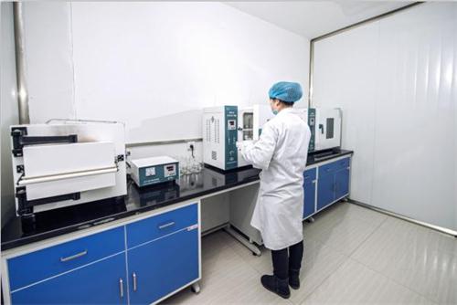 卫龙辣条工厂,卫龙辣条揭秘