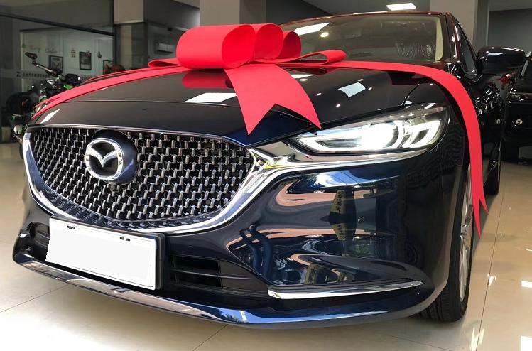 阿特兹尊崇与运动区别内饰质感,阿特兹2.0蓝天豪华内饰讲解